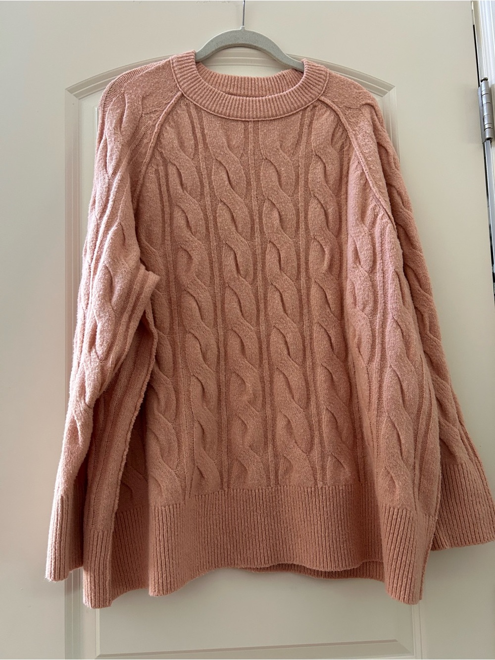 Aerie Unreal Cable Crew Sweater. Oversized. Slouchy. Dusty pink. Cozy. Lounge. M - Picture 3 of 9